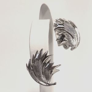 Vintage Monet Clip-On Earrings